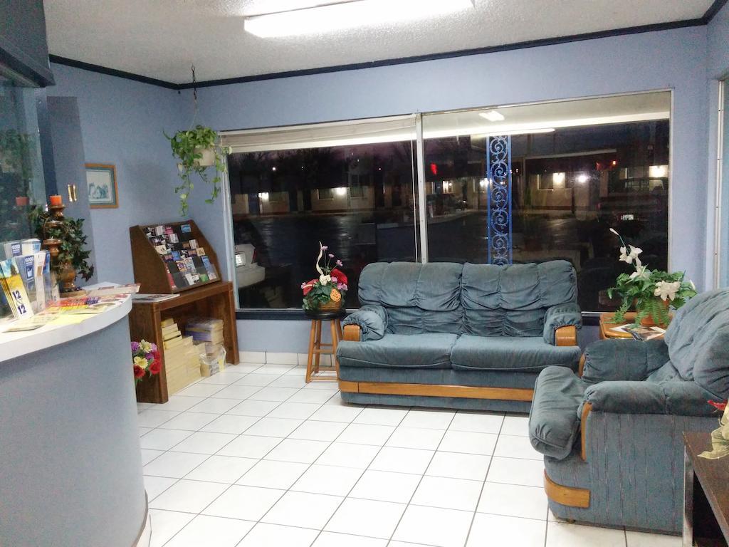 Crystal Motel Oakhurst Екстер'єр фото