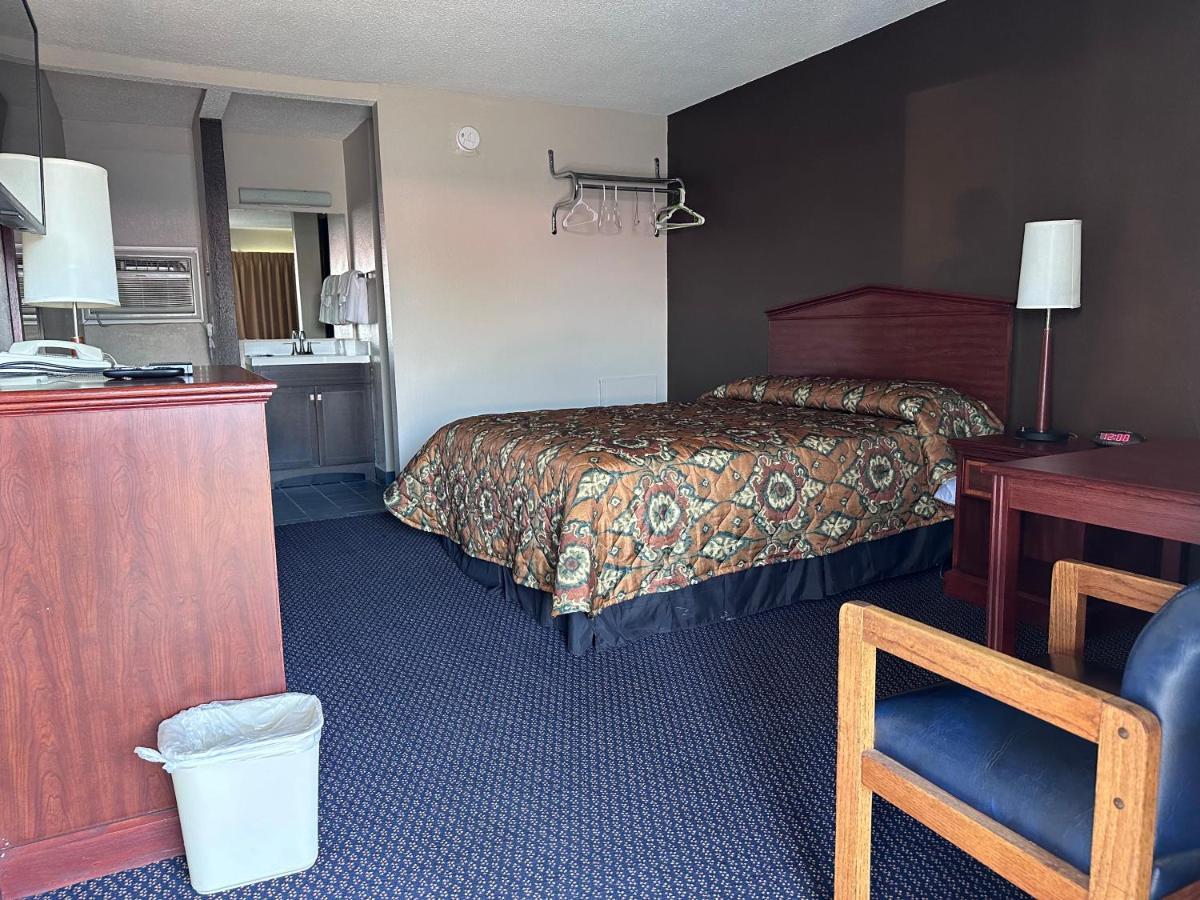 Crystal Motel Oakhurst Екстер'єр фото