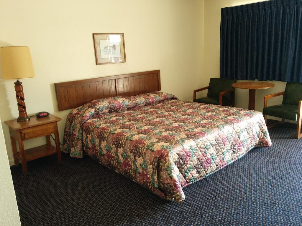Crystal Motel Oakhurst Номер фото